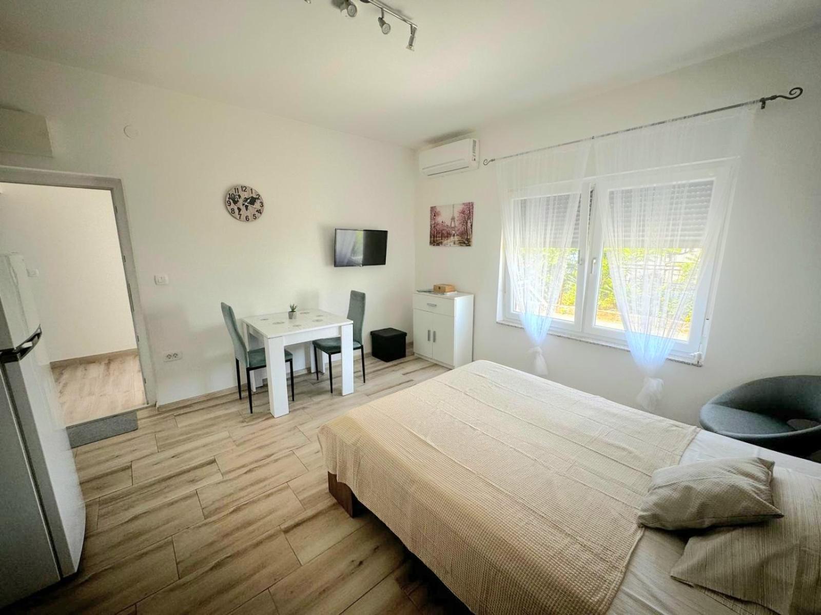 Maria Gloria Apartment Zadar Bagian luar foto